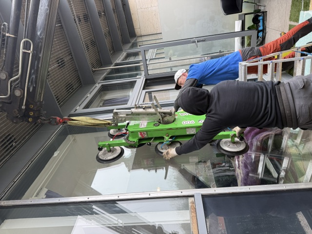 About London Glazing
